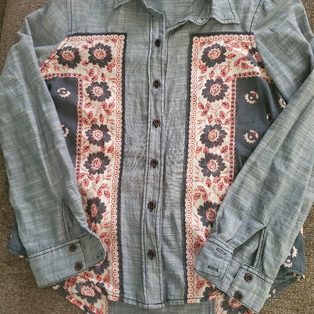 Free people button up top